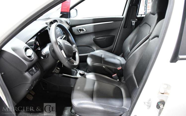 DACIA SPRING EXPRESSION BLANC GN-995-KA