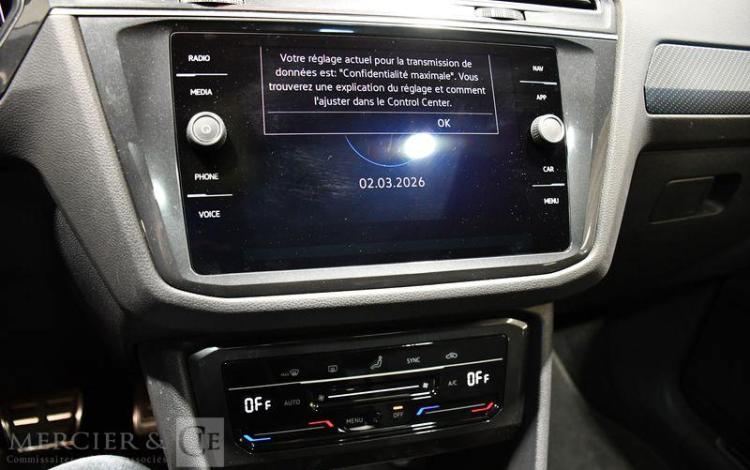 VOLKSWAGEN TIGUAN FL 2,0 TDI 150CH DSG7 R-LINE GRIS GP-428-VK