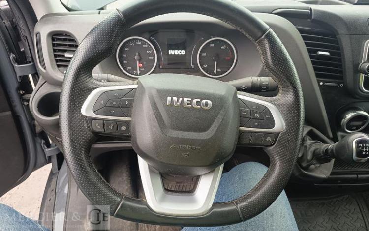 IVECO DAILY VI 35S14 2.3 D 16V 136 cv – DIESEL – 49456 KMS – ANNEE 2023 NOIR GQ-250-DL