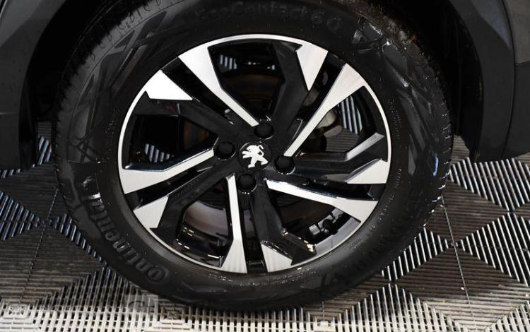 PEUGEOT 2008 1.2 PURETECH 100ch ALLURE PACK GRIS GQ-626-FL