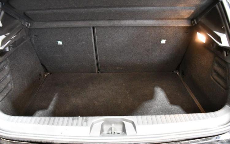 RENAULT CLIO V TCE 90 EQUILIBRE NOIR GR-195-HZ