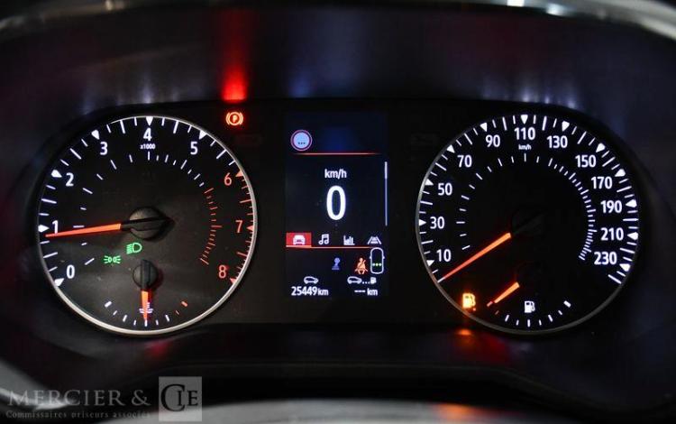 RENAULT CLIO V TCE 90 EQUILIBRE NOIR GR-195-HZ