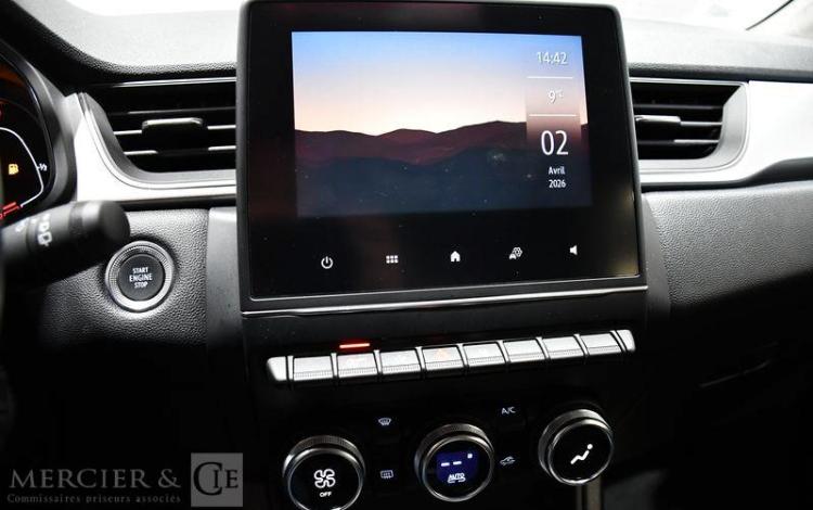 RENAULT CAPTUR MILD HYBRID 140 TECHNO GRIS GR-245-KF