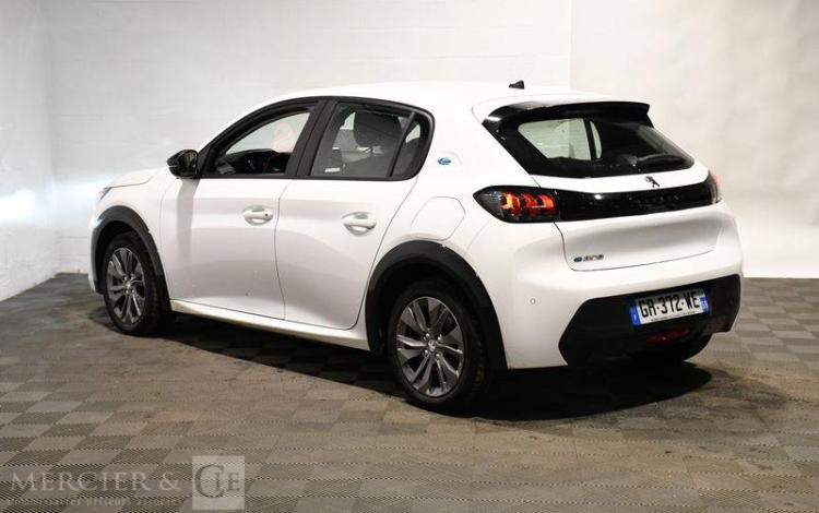 PEUGEOT e-208 SOCIETE 135ch 50KWH BUSINESS ACTIVE BLANC GR-372-WE