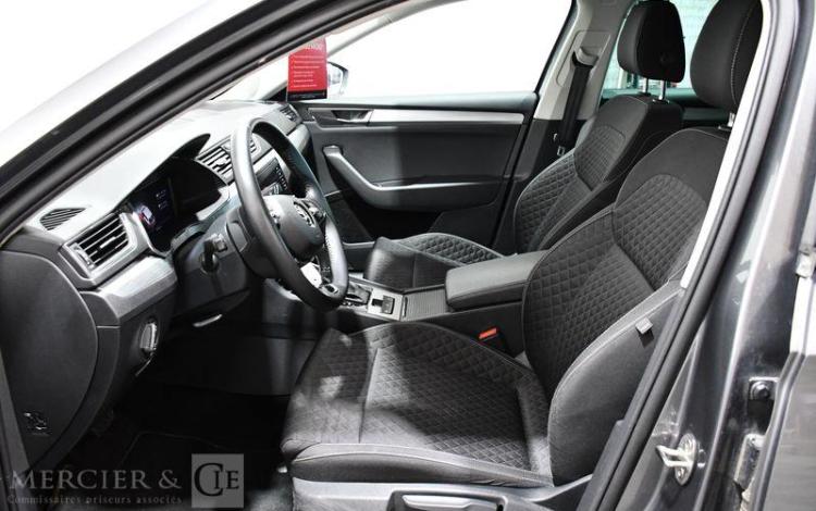 SKODA SUPERB COMBI 1.4 TSI 218H 155 PHEV 13KWH BUSINESS DSG GRIS GR-449-SH