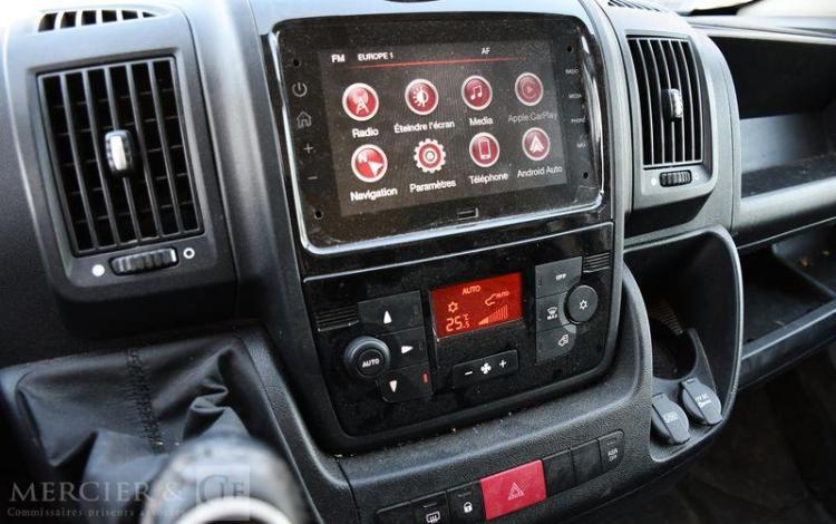 PEUGEOT BOXER 2.2 BLUEHDI 120ch L2H2 3T BLANC GS-292-BR