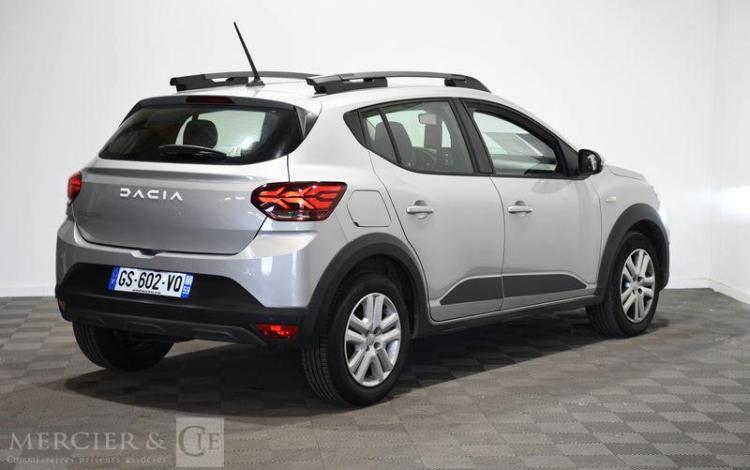 DACIA SANDERO GRIS GS-602-VQ