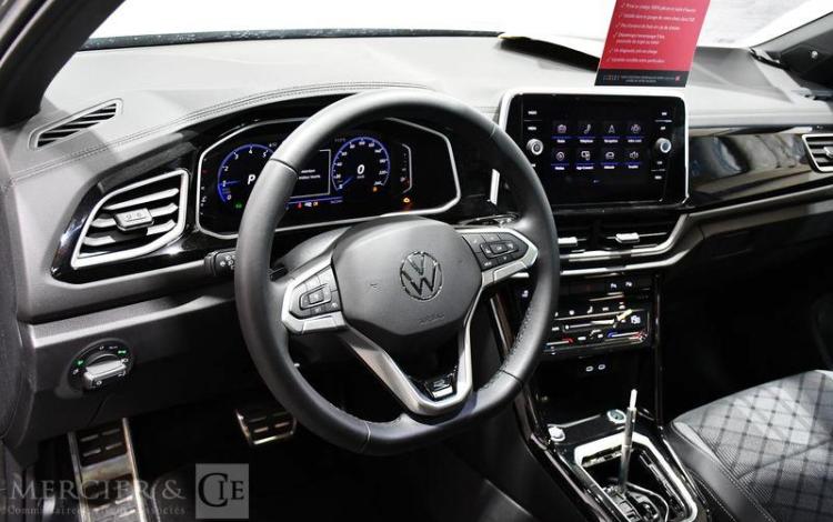 VOLKSWAGEN T-ROC GRIS GS-631-DL