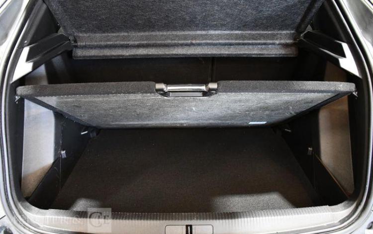 PEUGEOT 2008 GRIS GS-847-RK