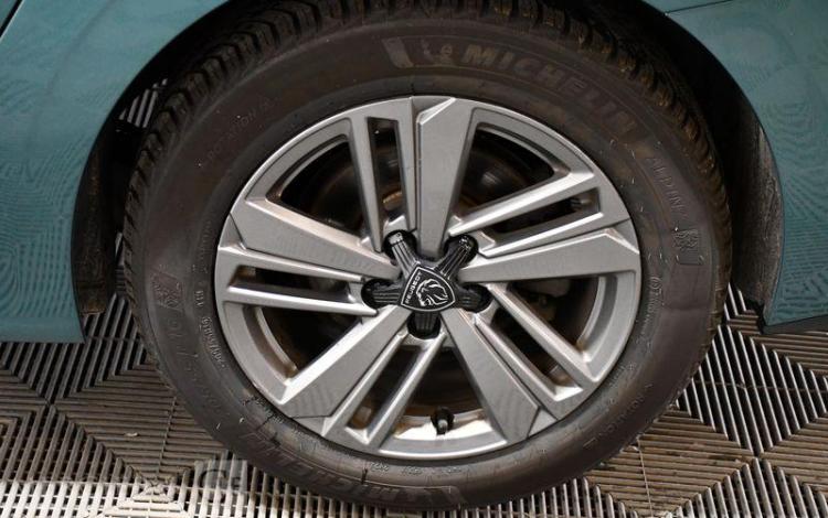 PEUGEOT 308 SW ACTIVE PACK PURE TECH EAT8 130CH S&S VERT GT-374-VV