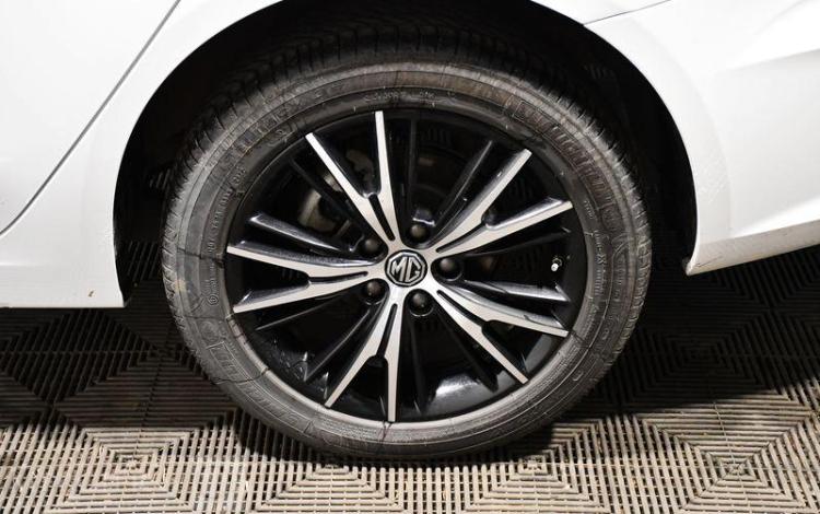 MG MG5 ESTATE ELECTRIC 155ch 61KWH COMFORT BLANC GT-481-DB