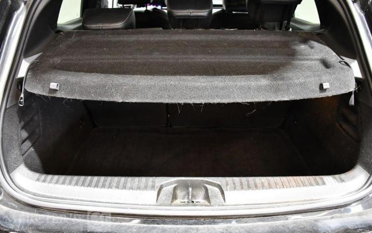 RENAULT CLIO V 1.0 TCE 90ch TECHNO NOIR GT-718-KZ