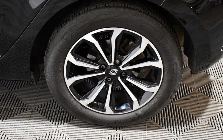 RENAULT CLIO V 1.0 TCE 90ch TECHNO NOIR GT-718-KZ