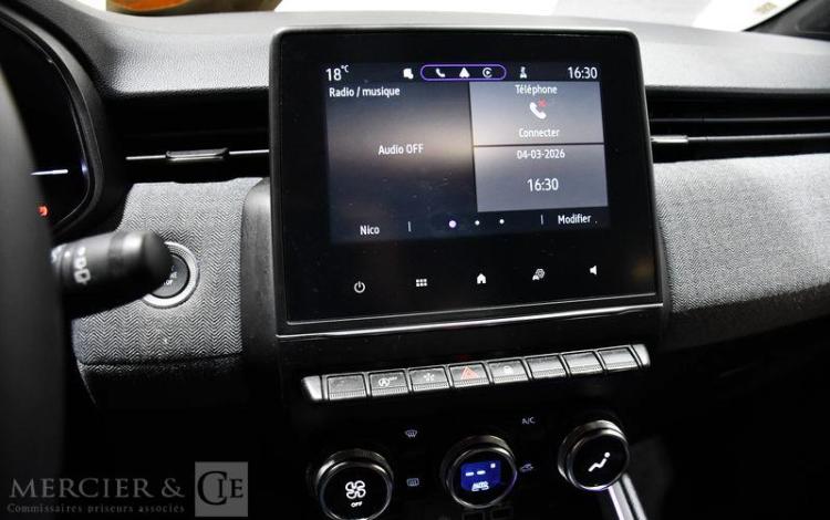 RENAULT CLIO V 1.0 TCE 90ch TECHNO NOIR GT-718-KZ