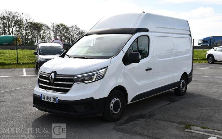 RENAULT TRAFIC III Fourgon Phase 3 L2H2 3.0T 2.0 dCi 16V S&S 150 cv – ANNEE 2024 BLANC GT-898-XN