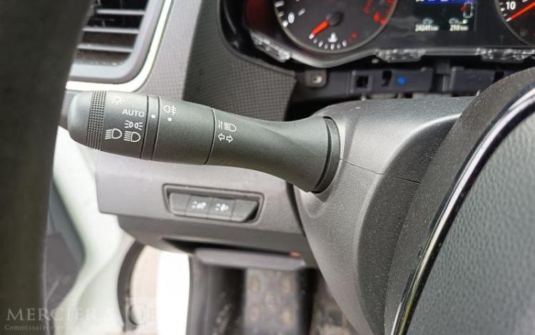 RENAULT TRAFIC III Fourgon Phase 3 L2H2 3.0T 2.0 dCi 16V S&S 150 cv – ANNEE 2024 BLANC GT-898-XN