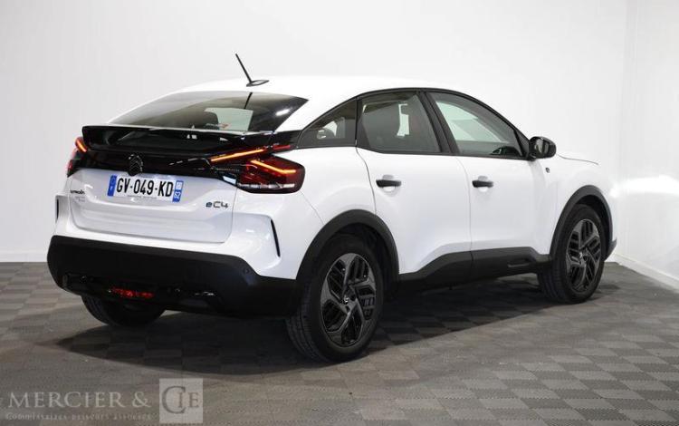 CITROEN e-C4 136CH BLANC GV-049-KD