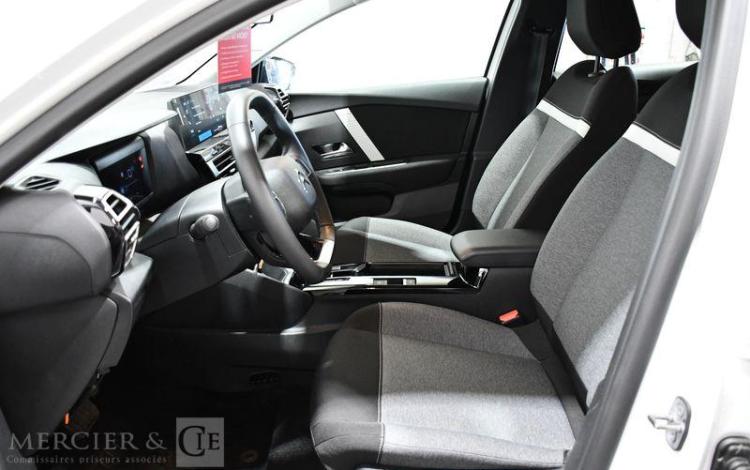 CITROEN e-C4 136CH BLANC GV-049-KD