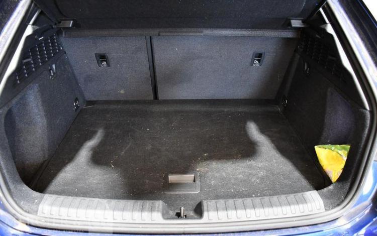 AUDI A3 SPORTBACK VIOLET GV-208-JT