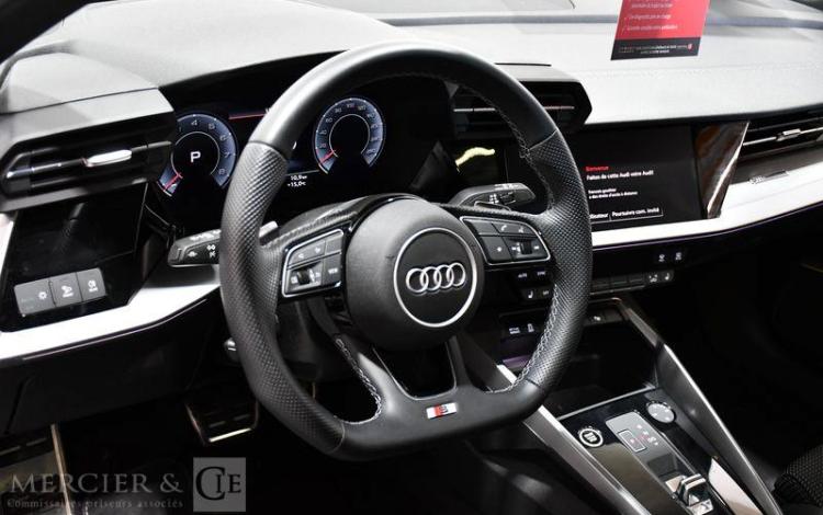 AUDI A3 SPORTBACK VIOLET GV-208-JT