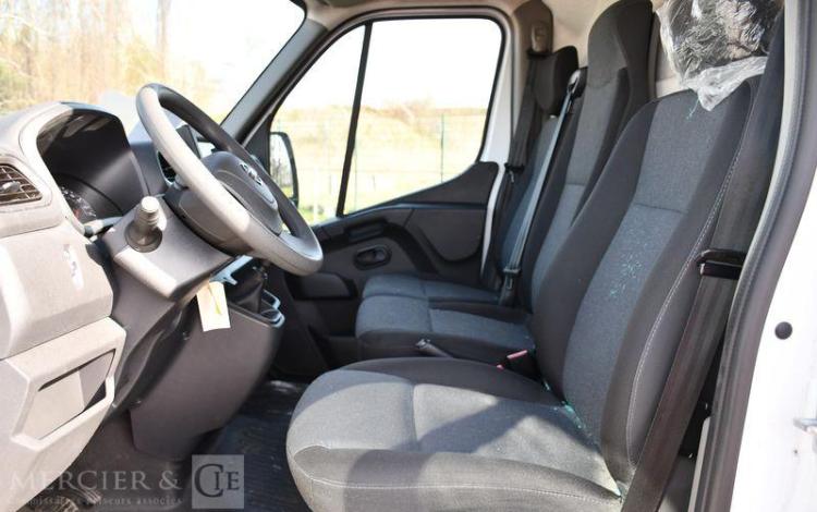 NISSAN INTERSTAR DCI 135 BVM6 TRACT N-CONNECTA BLANC GV-849-SM