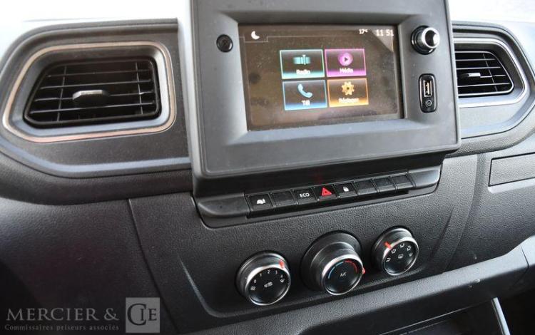 NISSAN INTERSTAR DCI 135 BVM6 TRACT N-CONNECTA BLANC GV-849-SM