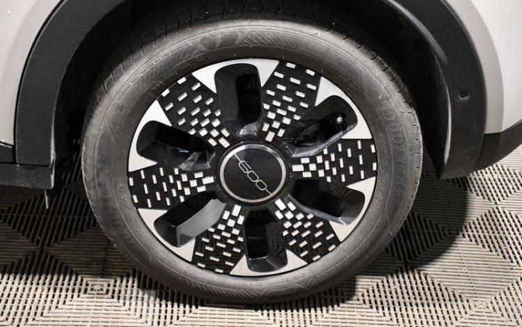 FIAT 600 E 54 KWH LA PRIMA  GW-155-SC