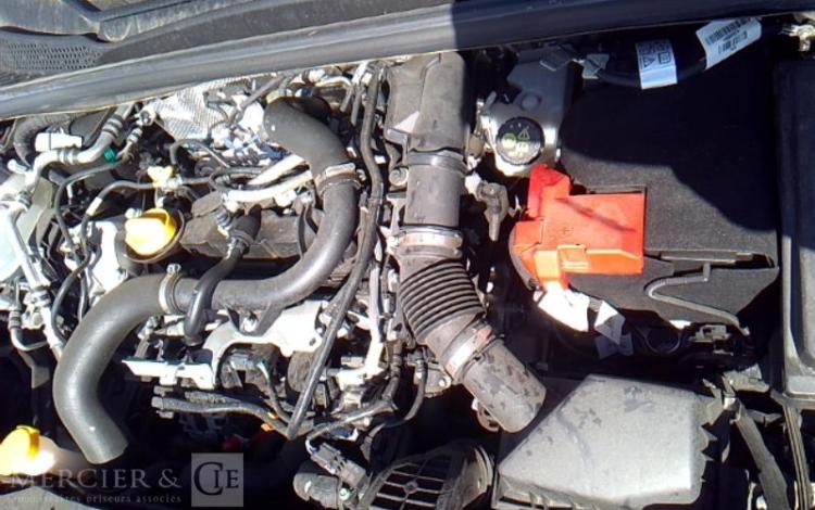 RENAULT CAPTUR EVOLUTION TCE 90 NOIR GW-332-SM