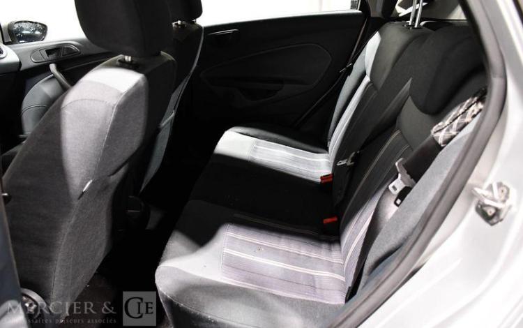 FORD FIESTA 1.4 TDCI 70CH TREND GRIS GW-498-BT