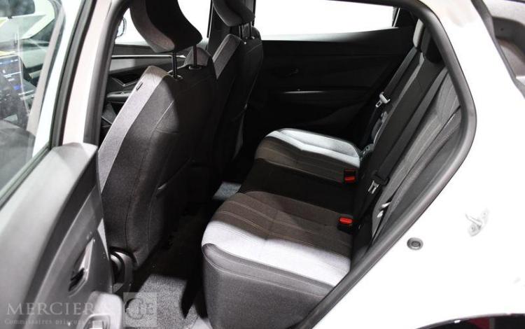 RENAULT MEGANE E-TECH 130ch 40KWH AUTONOMIE-URBAINE EQUILIBRE BLANC GW-727-WL