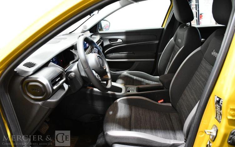 JEEP AVENGER ELECTRIC 155ch 54KWH LONGITUDE BVA JAUNE GX-066-DX