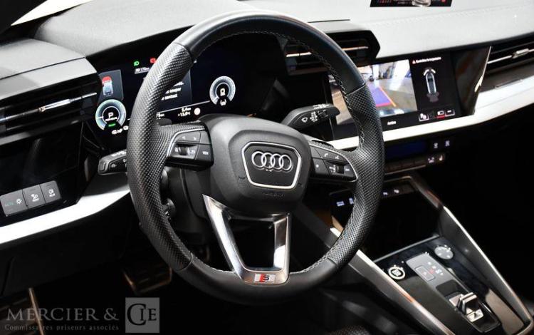 AUDI A3 40 TFSI E 1,4 204CH STRONIC 6 GRIS GX-261-YW