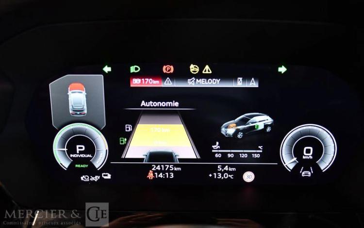 AUDI A3 40 TFSI E 1,4 204CH STRONIC 6 GRIS GX-261-YW