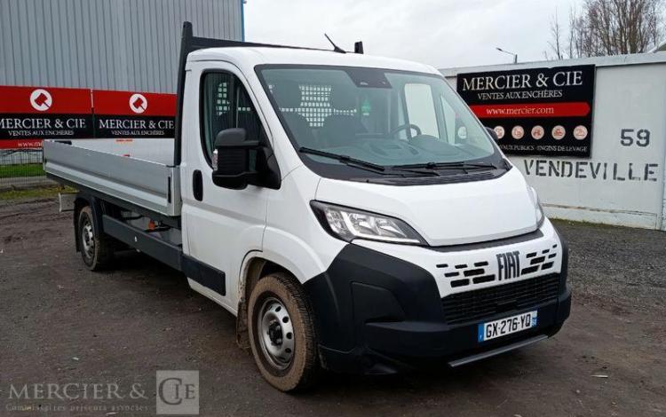 FIAT DUCATO PLATEAU 3.5 MAXI XL 2.2 180CH PACK TECHNO PREMIUM- 8904 KMS – ANNEE 2024 BLANC GX-276-YQ