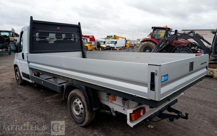 FIAT DUCATO PLATEAU 3.5 MAXI XL 2.2 180CH PACK TECHNO PREMIUM- 8904 KMS – ANNEE 2024 BLANC GX-276-YQ