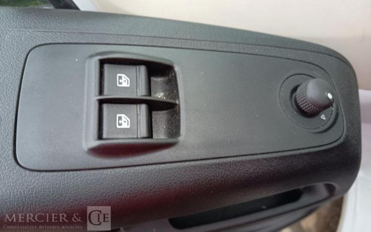 FIAT DUCATO PLATEAU 3.5 MAXI XL 2.2 180CH PACK TECHNO PREMIUM- 8904 KMS – ANNEE 2024 BLANC GX-276-YQ