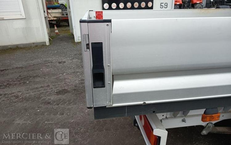 FIAT DUCATO PLATEAU 3.5 MAXI XL 2.2 180CH PACK TECHNO PREMIUM- 8904 KMS – ANNEE 2024 BLANC GX-276-YQ