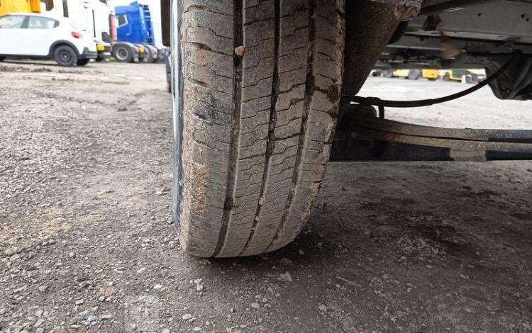 FIAT DUCATO PLATEAU 3.5 MAXI XL 2.2 180CH PACK TECHNO PREMIUM- 8904 KMS – ANNEE 2024 BLANC GX-276-YQ