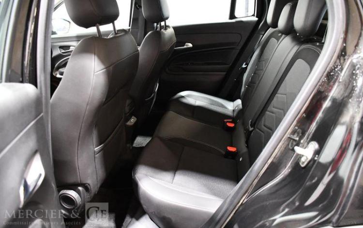 JEEP AVENGER 115 kw ALTITUDE NOIR GX-325-SV