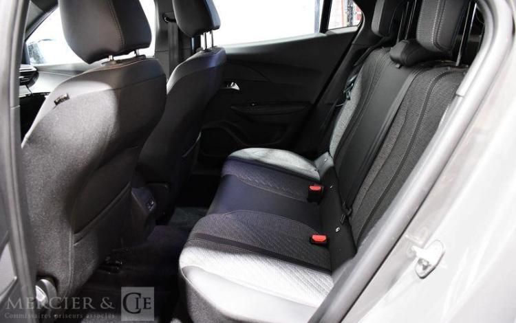 PEUGEOT 2008 1.2 135ch MHEV ALLURE E-DCS6 GRIS GX-424-GM