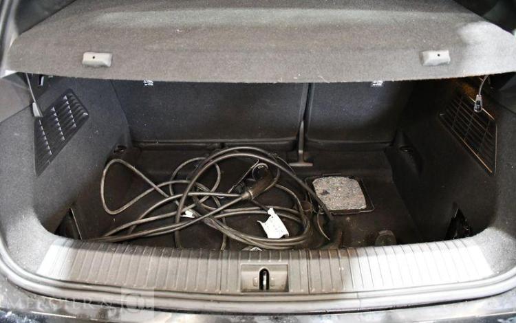 RENAULT MEGANE EV60 E-TECH ELECTRIQUE 220ch 60KWH SUPER-CHARGE ICONIC NOIR GX-561-QZ