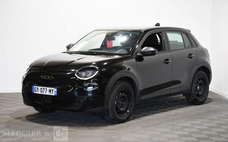 FIAT 600 1,2 HYBRID 100 DCT6 PACK NOIR GY-077-MY