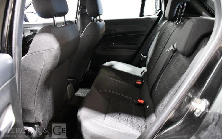 FIAT 600 1,2 HYBRID 100 DCT6 PACK NOIR GY-077-MY