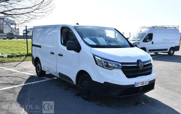 RENAULT TRAFIC L1H1 2T8 ADVANCE BLUE DCI BLANC GY-336-LC