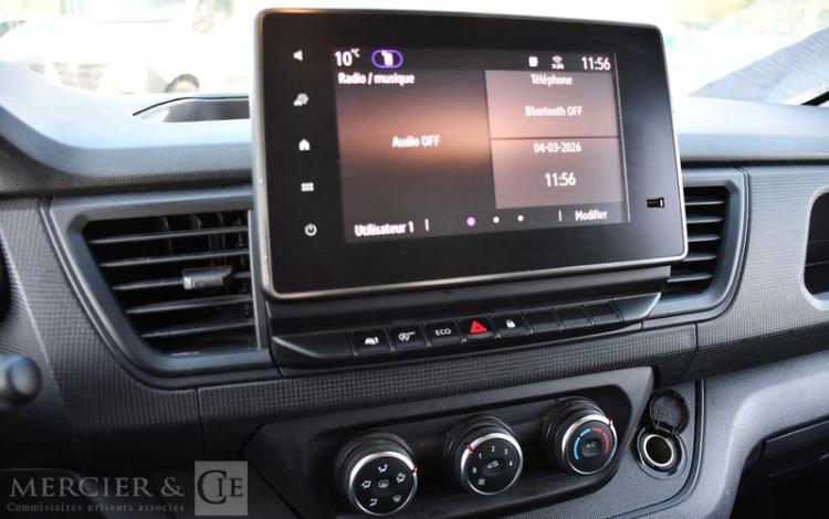 RENAULT TRAFIC L1H1 2T8 ADVANCE BLUE DCI BLANC GY-336-LC