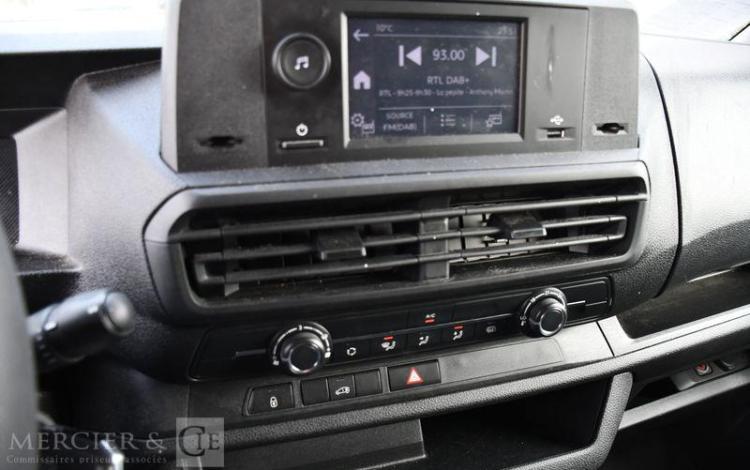 PEUGEOT EXPERT 2.0 BLUEHDI 145ch L3 EAT NOIR GY-923-CG