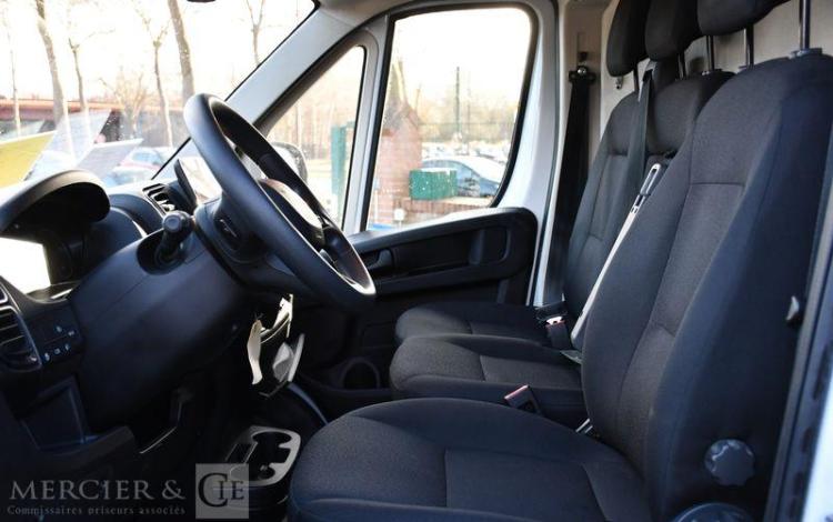 PEUGEOT BOXER FOURGON 3300 L2H2 BLUEHDI 140 BLANC GY-941-MT