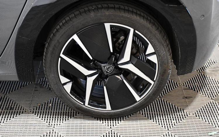 PEUGEOT 208 1.2 135ch MHEV GT E-DCS6 GRIS GZ-211-QF