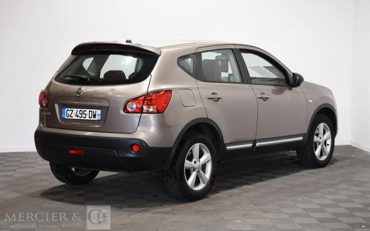 NISSAN QASHQAI 1,6 115 VISA MARRON GZ-495-DW