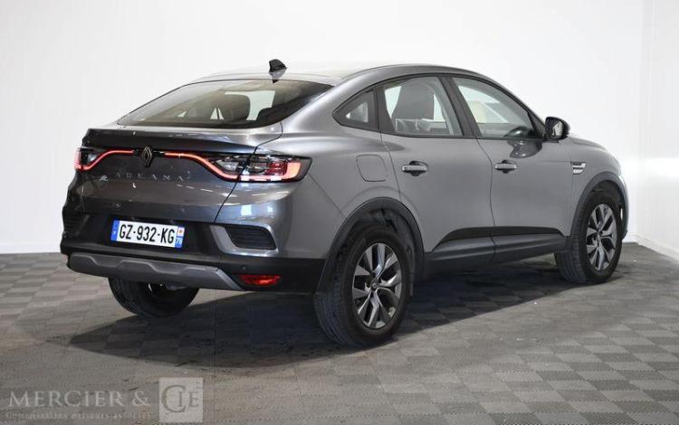 RENAULT ARKANA 1.3 TCE 140ch MHEV EVOLUTION EDC GRIS GZ-932-KG